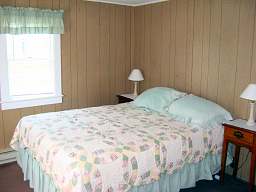 Queen Bedroom