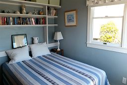 Queen Bedroom