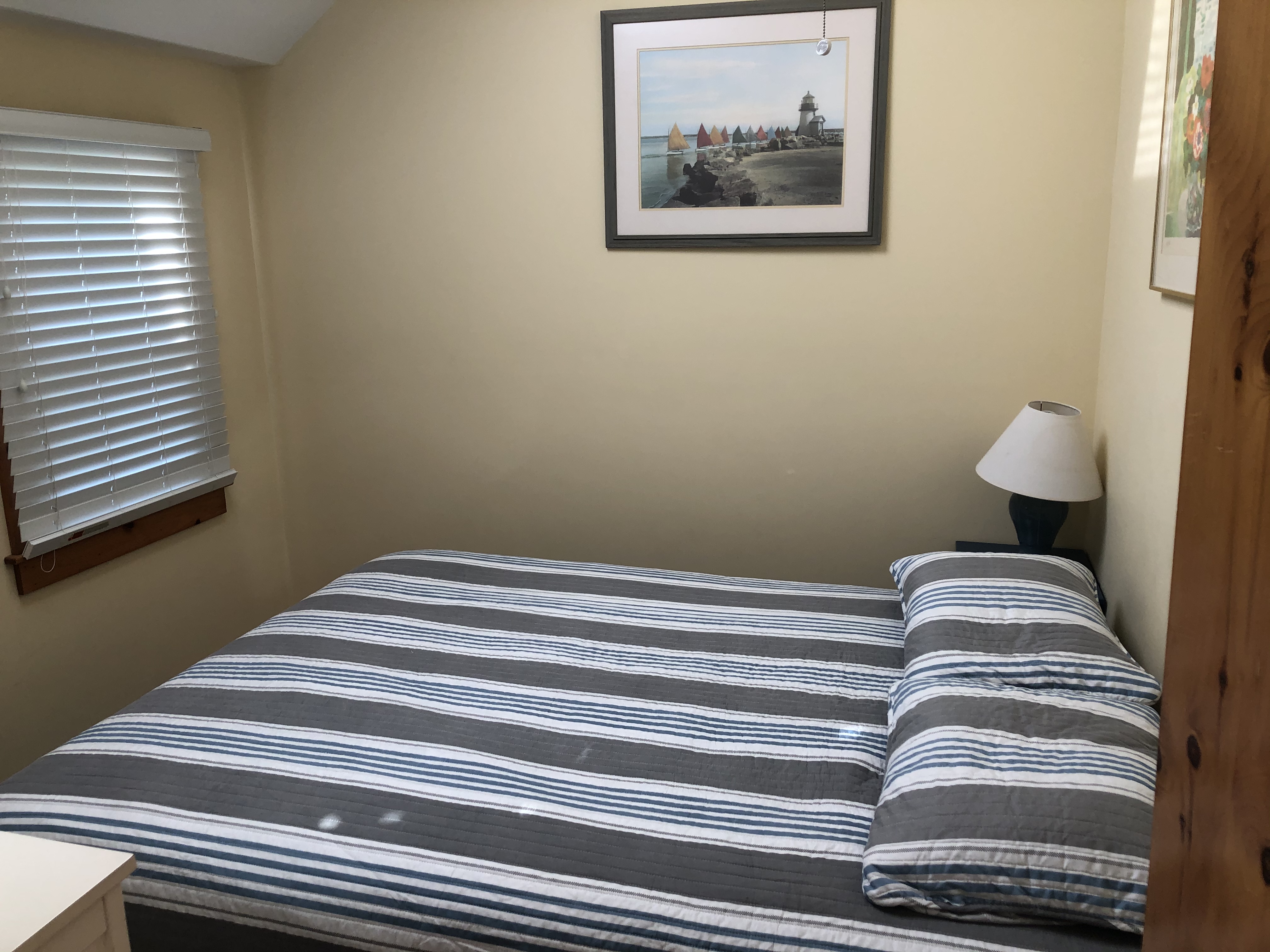 Full Bedroom