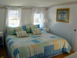 Upstairs King Bedroom 