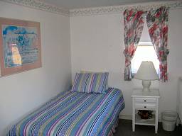 Downstairs Twin Bedroom