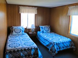 Twin Bedroom #2