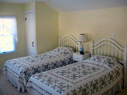 Twin Bedroom